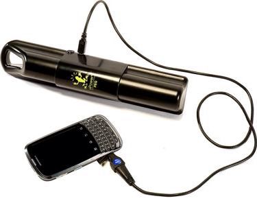 ウォーキングでiPhoneを充電できるモバイルバッテリー「nPower PEG」販売開始