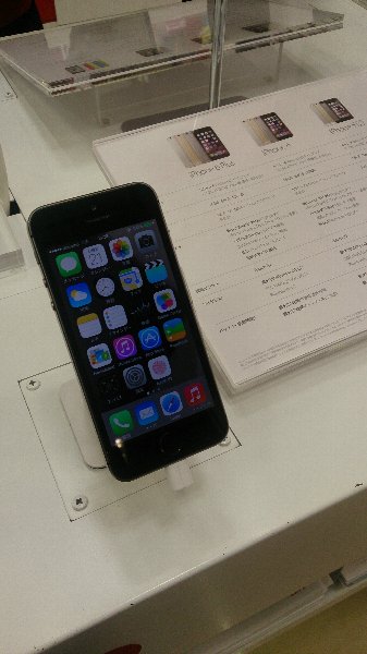 ドコモだけ「iPhone 6」の在庫が余っている理由 —入荷量の差ではない
