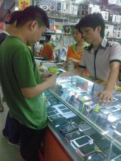 「中国でのシェアは7割越」中華スマホメーカーが376社に激増、海外の中華市場参入は厳しい？