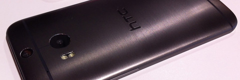 「HTC M8」の実機画像がまたまたまた大量流出 —iPhone・Xperia・Galaxyとの比較も