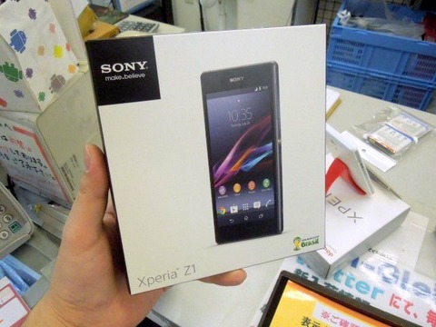 ソニー渾身の最強スマホ「XperiaZ1」発売、日本でも購入可能！