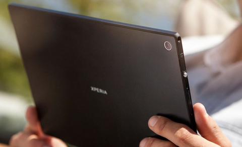 au向け 次世代「Xperia Tablet（Caster）」が技適通過、WiMAX 2+・LTE・Q2に発売など