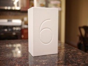 新型「Nexus6」開封画像が届く