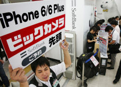 「iPhone6」、過去最高の予約販売台数を記録 —「6 Plus」は入手困難に