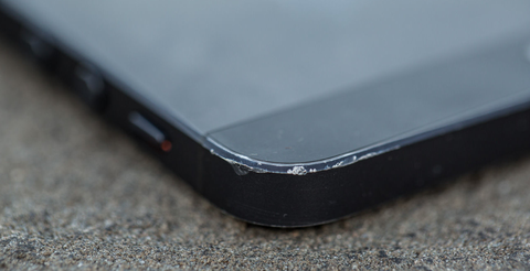 スマホをケース付けないで使ってる奴ｗｗｗｗｗｗｗ