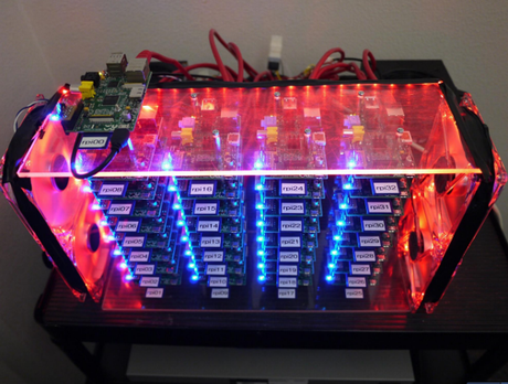 【IT】アメリカの大学生、約30ドルの超小型コンピュータ「Raspberry Pi」でスパコンを自作する…性能は10.13GFLOPS