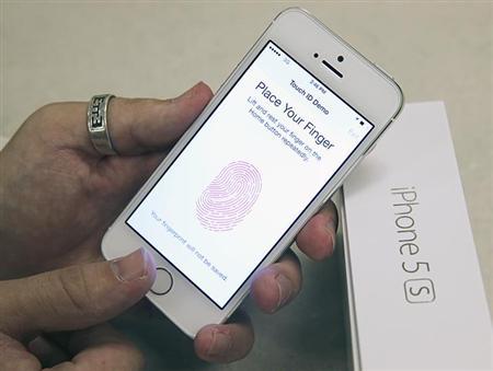 iPhone5sの指紋認証、早くもハッカーにより突破される