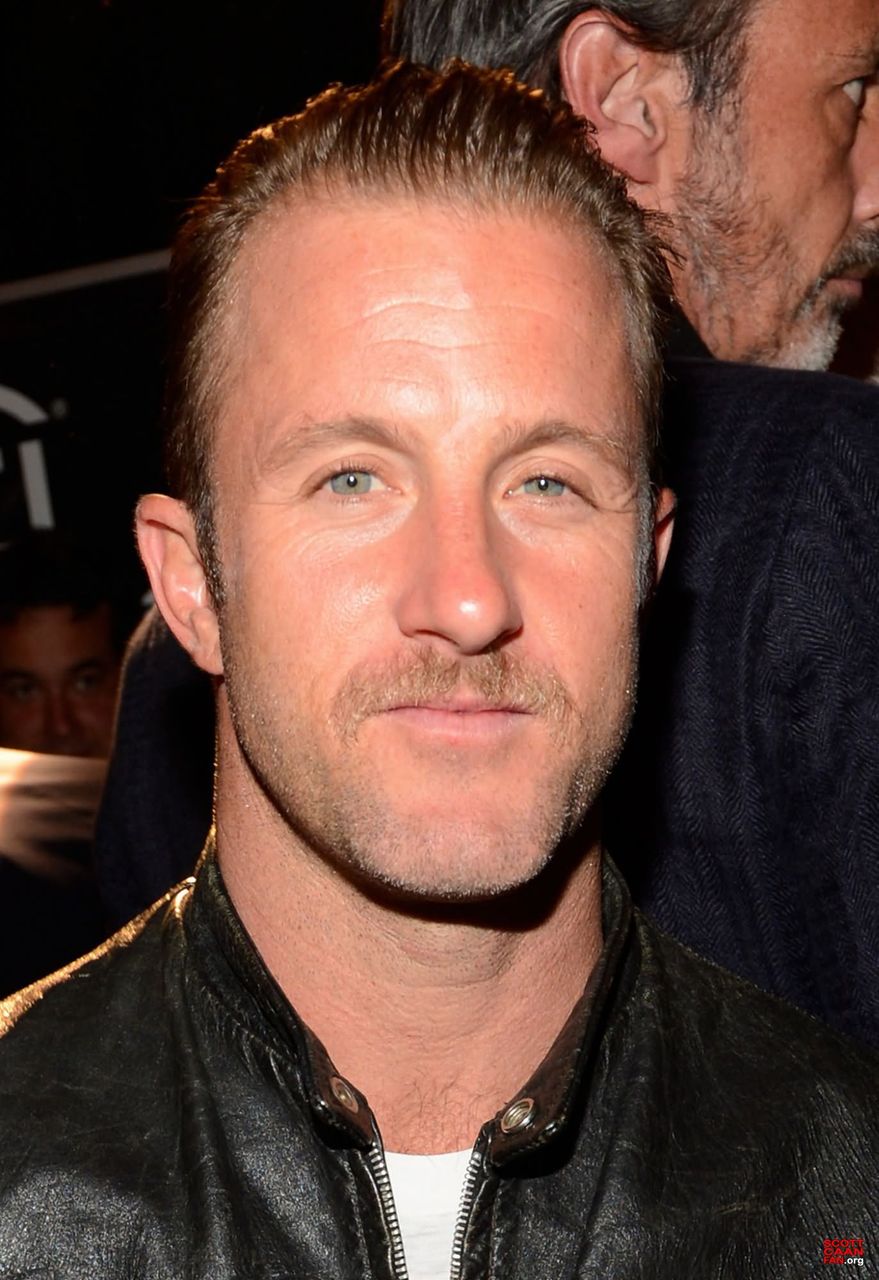 よろよろ日記 スコット カーン よろよろ日記 スコット カーン