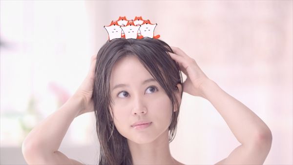 予防美髪 ヘアケアブランド いち髪 の新マスクcmで 堀北真希さんとうるおウンガが共演 Fashioncosme News 予防美髪 ヘアケアブランド いち髪 の新マスクcmで 堀北真希さんとうるおウンガが共演 Fashioncosme News