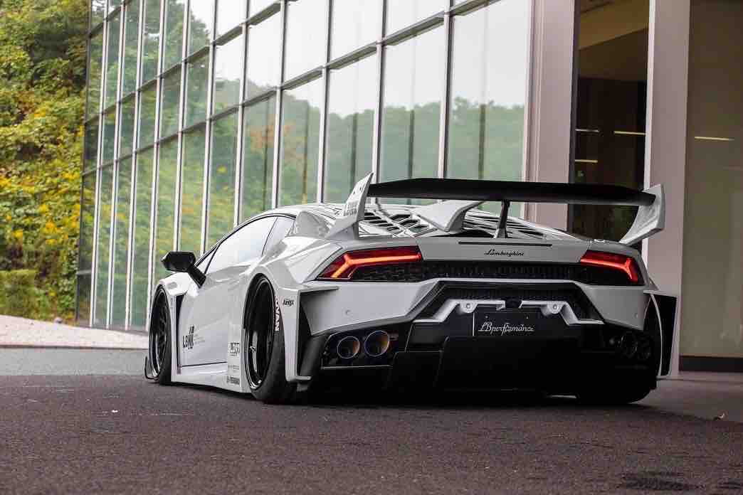 Liberty Walk自由に歩く Lamborghini Huracan Lb シルエットworks完成 Obuchi Motors Blog Liberty Walk自由に歩く Lamborghini Huracan Lb シルエットworks完成 Obuchi Motors Blog