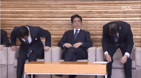 ダウンロード (11) (1)