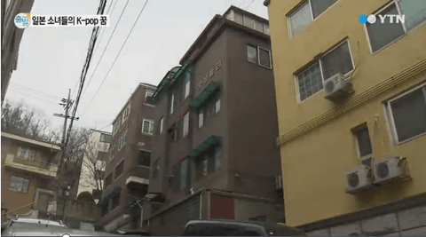 ダウンロード (2) (1)