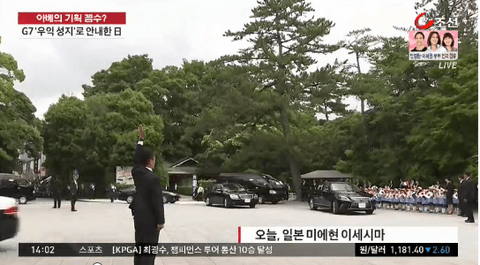 ダウンロード (2) (1)