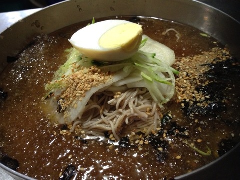 o-MARK-LIPPERT-570 (1)