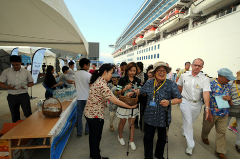 201609121656_61130010925069_2_99_20160912165705