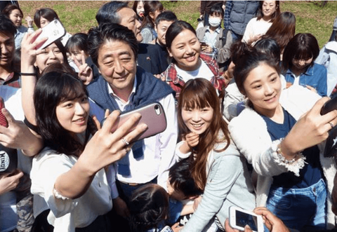 ダウンロード (1) (3)