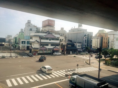 金津園
