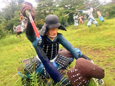 殺し合い