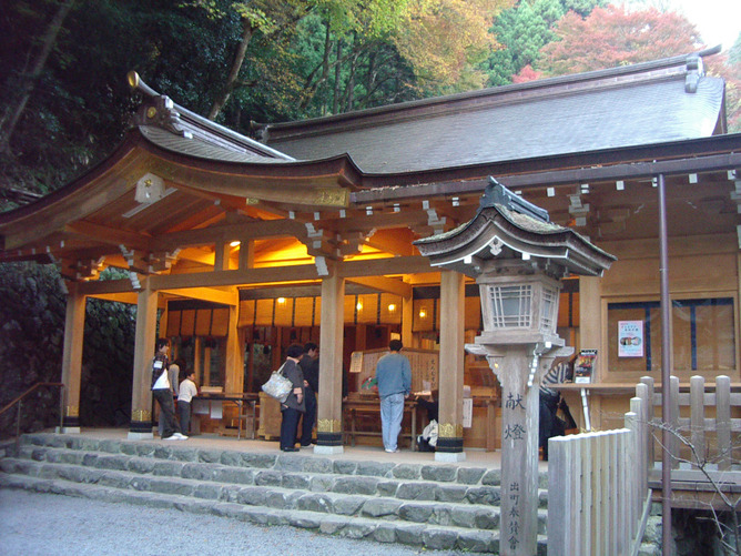 貴船神社