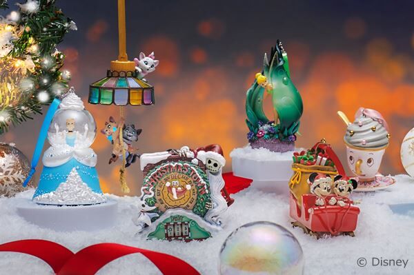 ディズニー 新品 クリスマスツリー 壁掛けタイプ スノーマン姿のミッキー＆ミニー！イイハナ・ドットコム ディズニー