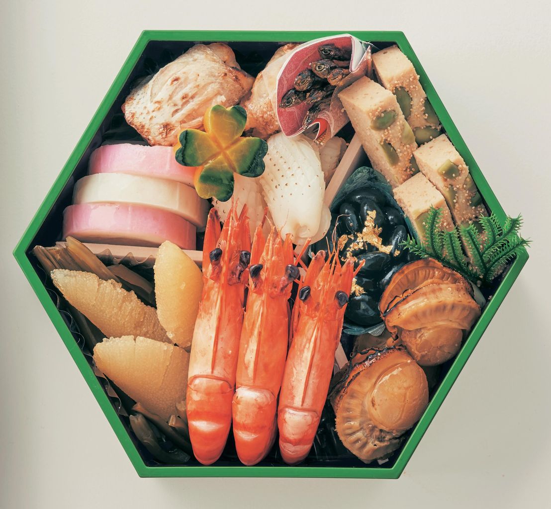 森の中”をイメージさせるチップ＆デールの三段重おせちが新登場！ 今年のディズニーおせちは6種発売（8月23日から予約開始） : 落穂Log