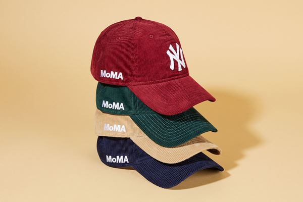 MoMA Design Storeで大人気の「MoMA NY ヤンキースキャップ」に秋の新