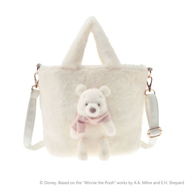 プーさんと仲間たちに雪が積もって真っ白に！ 冬のコレクション「WHITE