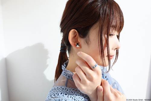 スタジオジブリ作品 ハウルの動く城 のアクセサリーシリーズが登場 落穂log スタジオジブリ作品 ハウルの動く城 のアクセサリーシリーズが登場 落穂log