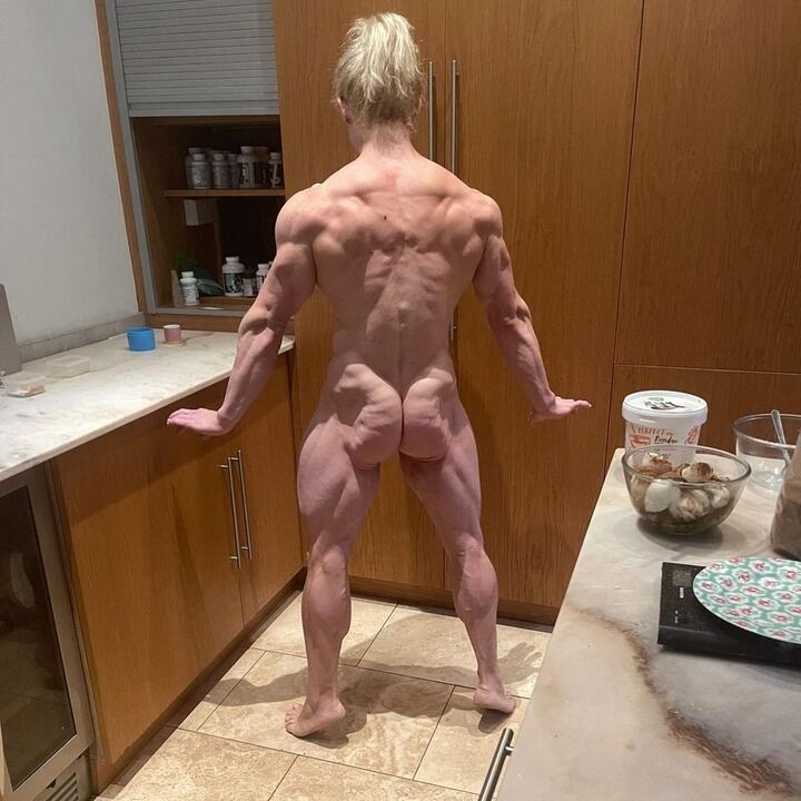 画像あり ブロンドヘアーの白人筋トレ女子さん 全裸写真を撮りまくるwwwwwwwww 俺のゲーム速報 画像あり ブロンドヘアーの白人筋トレ女子さん 全裸写真を撮りまくるwwwwwwwww 俺のゲーム速報