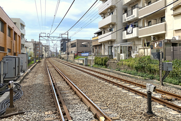 小田急とJR東日本の武蔵野線はどこで交差しているのか