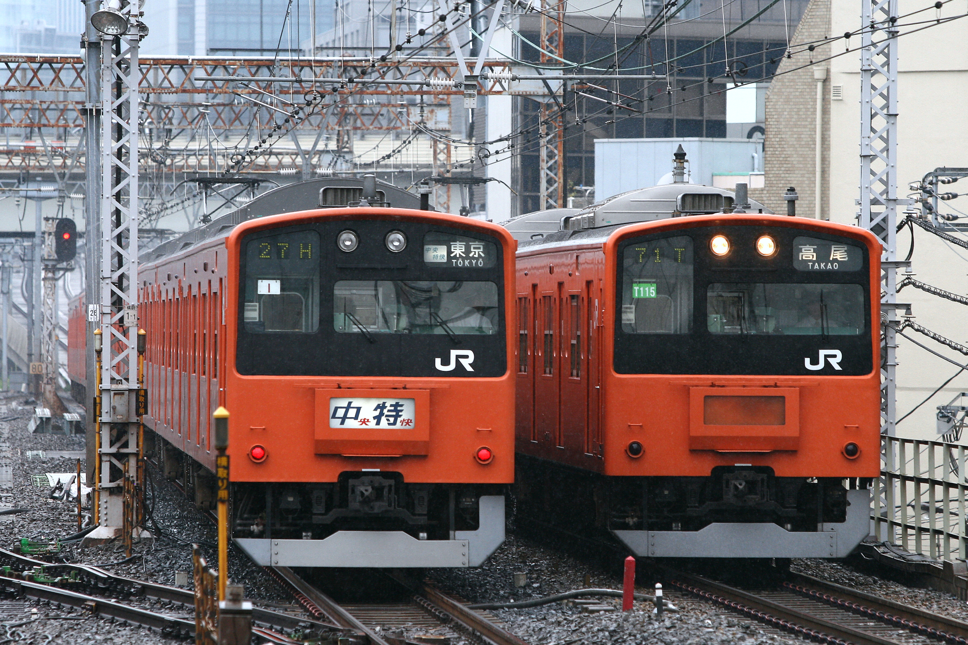 中央線を走るオレンジ色の電車 Odapedia 小田急を中心とした鉄道に関するブログメディア 中央線を走るオレンジ色の電車 Odapedia 小田急を中心とした鉄道に関するブログメディア