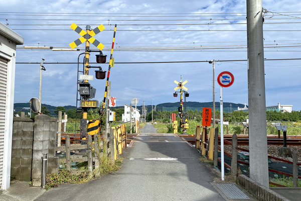 小田急小田原線全踏切ガイド：開成6号踏切