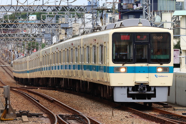 西武への譲渡に向けた動きか 小田急8000形の8260Fが喜多見検車区へ