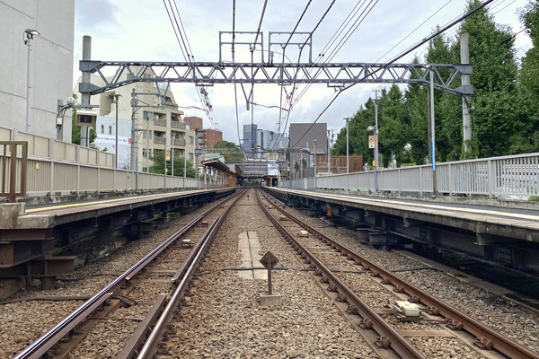 小田急の参宮橋駅に待避線を計画していた際の痕跡はあるのか