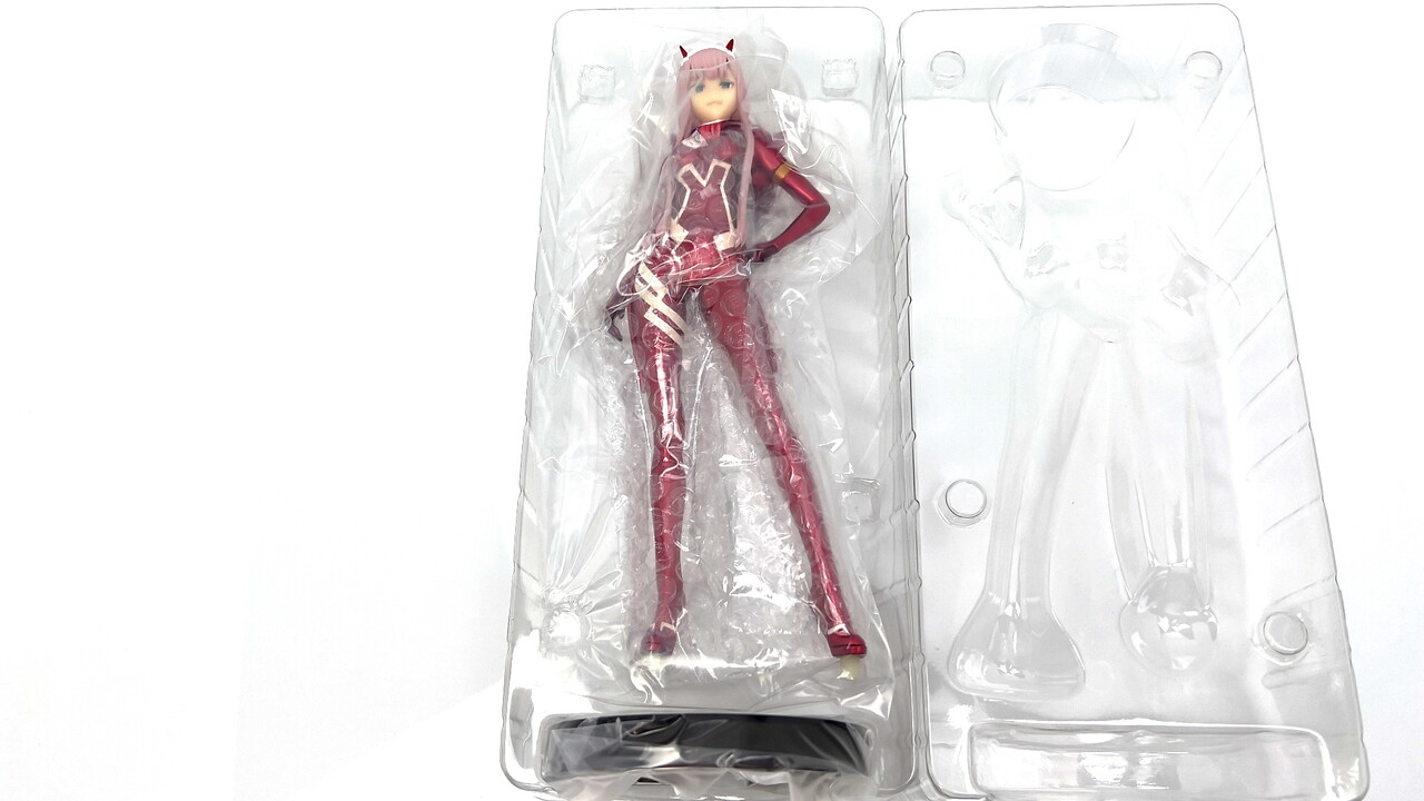 開封】POP UP PARADE ゼロツー パイロットスーツ Ver. L size(ダーリン