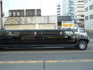 新車 白のハマーリムジン イベント企画会社ではたらくスタッフのblog