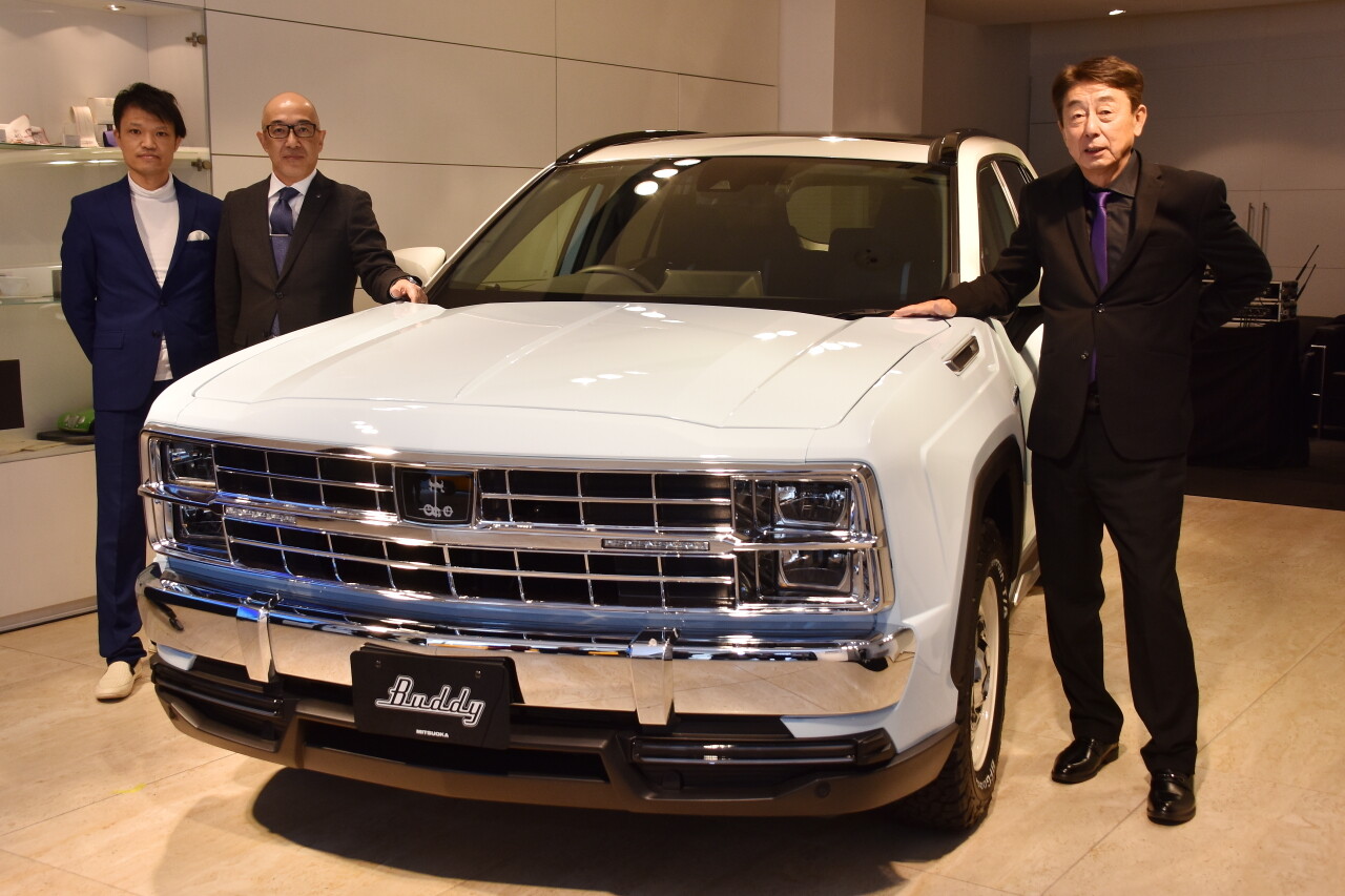 光岡自動車初のアメ車風suv Buddy 登場 オフィス ブルマンの取材日誌 自動車系物書きのクルマとバイクと 光岡自動車初のアメ車風suv Buddy 登場 オフィス ブルマンの取材日誌 自動車系物書きのクルマとバイクと