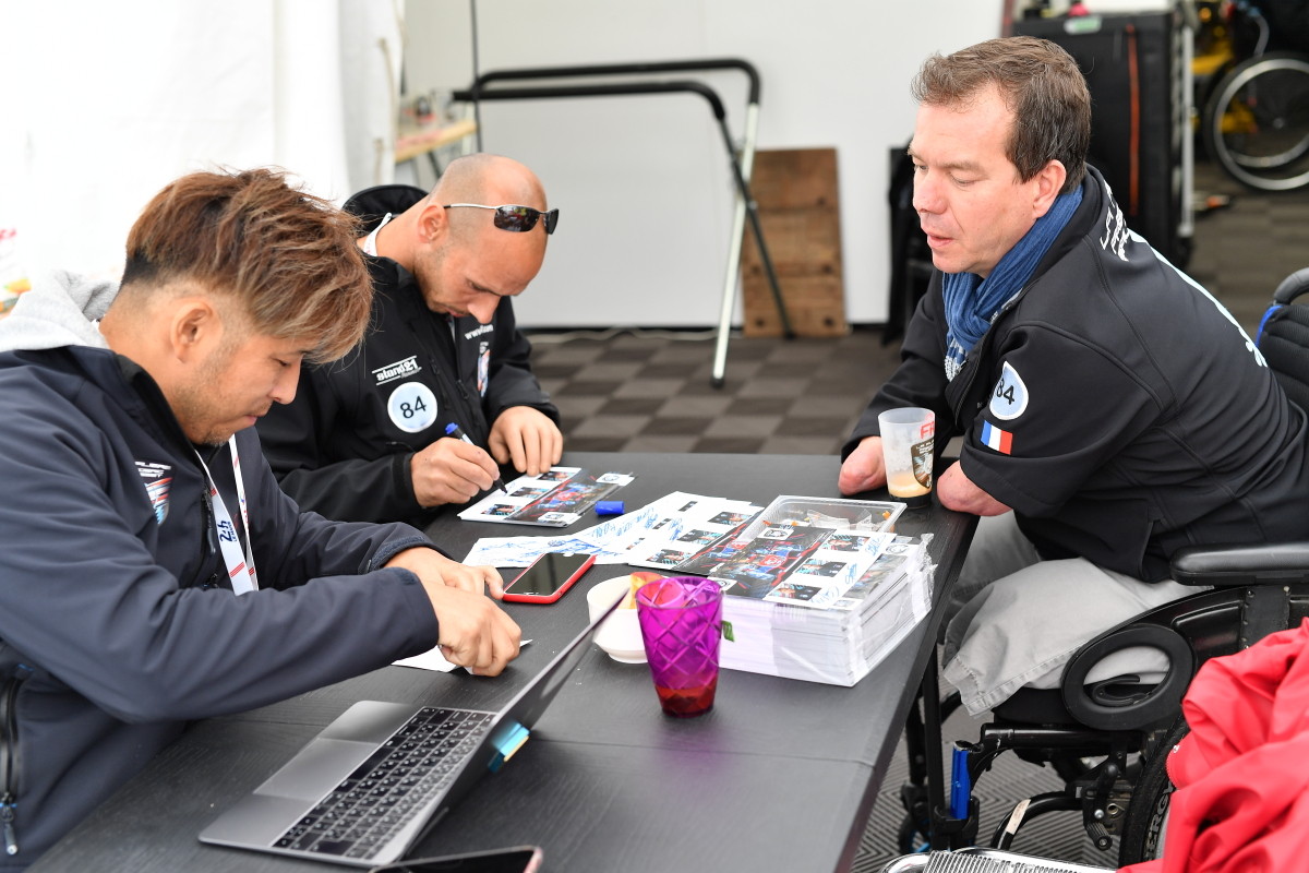 独占密着 青木拓磨の挑戦 ロード トゥ ルマン 走行がスタート オフィスbmの取材日誌 自動車系物書きのクルマとバイクと