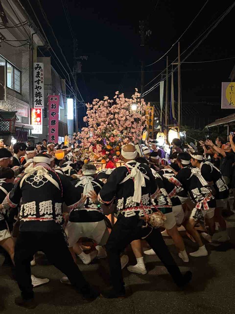 弥彦燈籠まつり