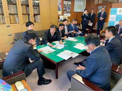 八十里越開通は誰のため？