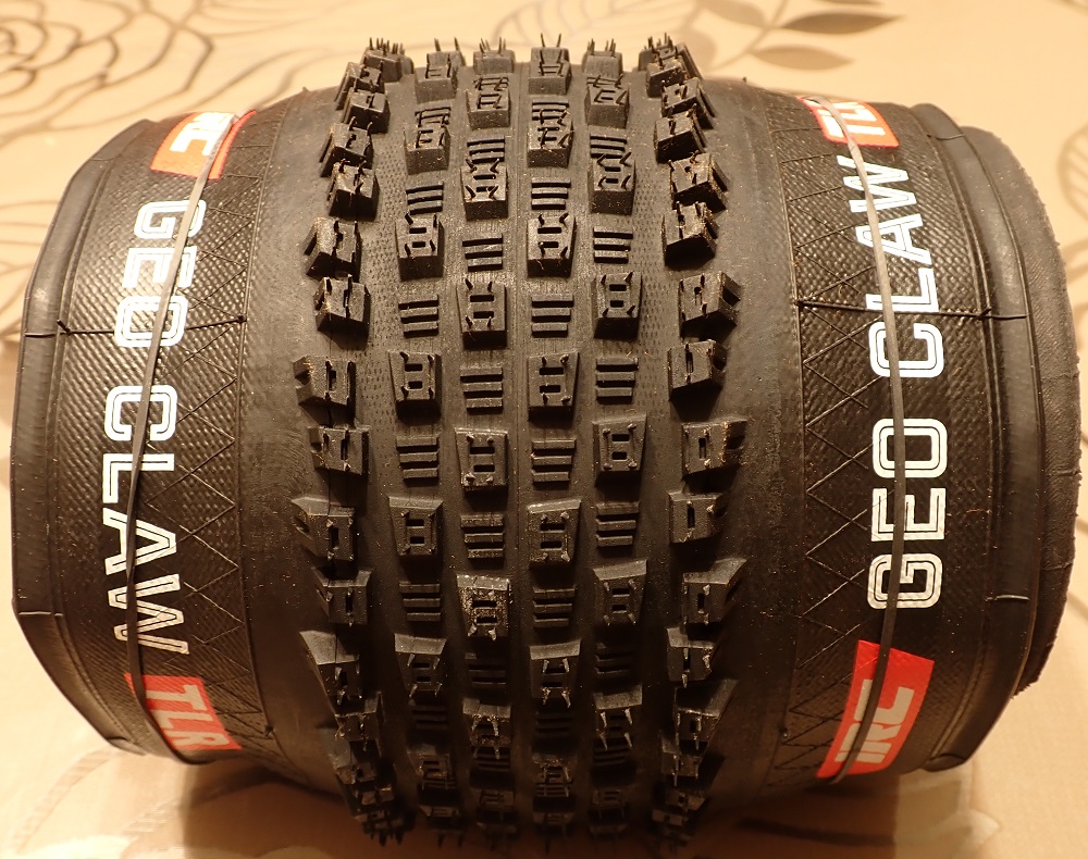 IRC GEO CLAW 29×2.4（新品未使用） GEO CLAW TUBELESS READY | アイ・アール・シー 井上ゴム工業