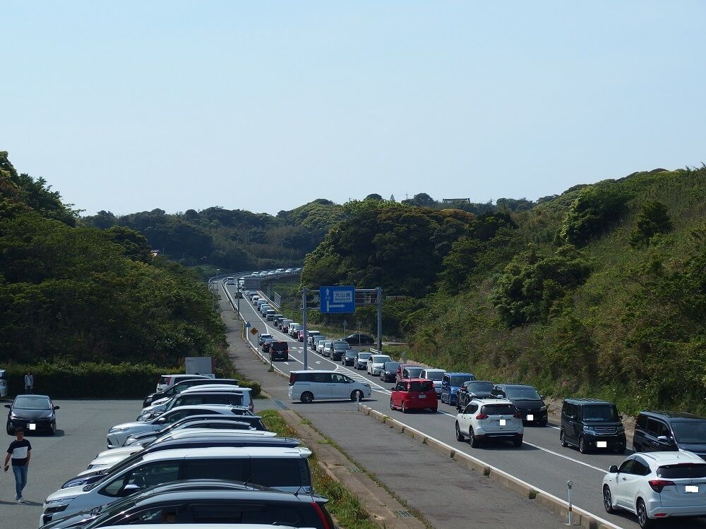 角島大橋は大渋滞 山口 島根ツーリング バイクと中国旅行のメモ書き
