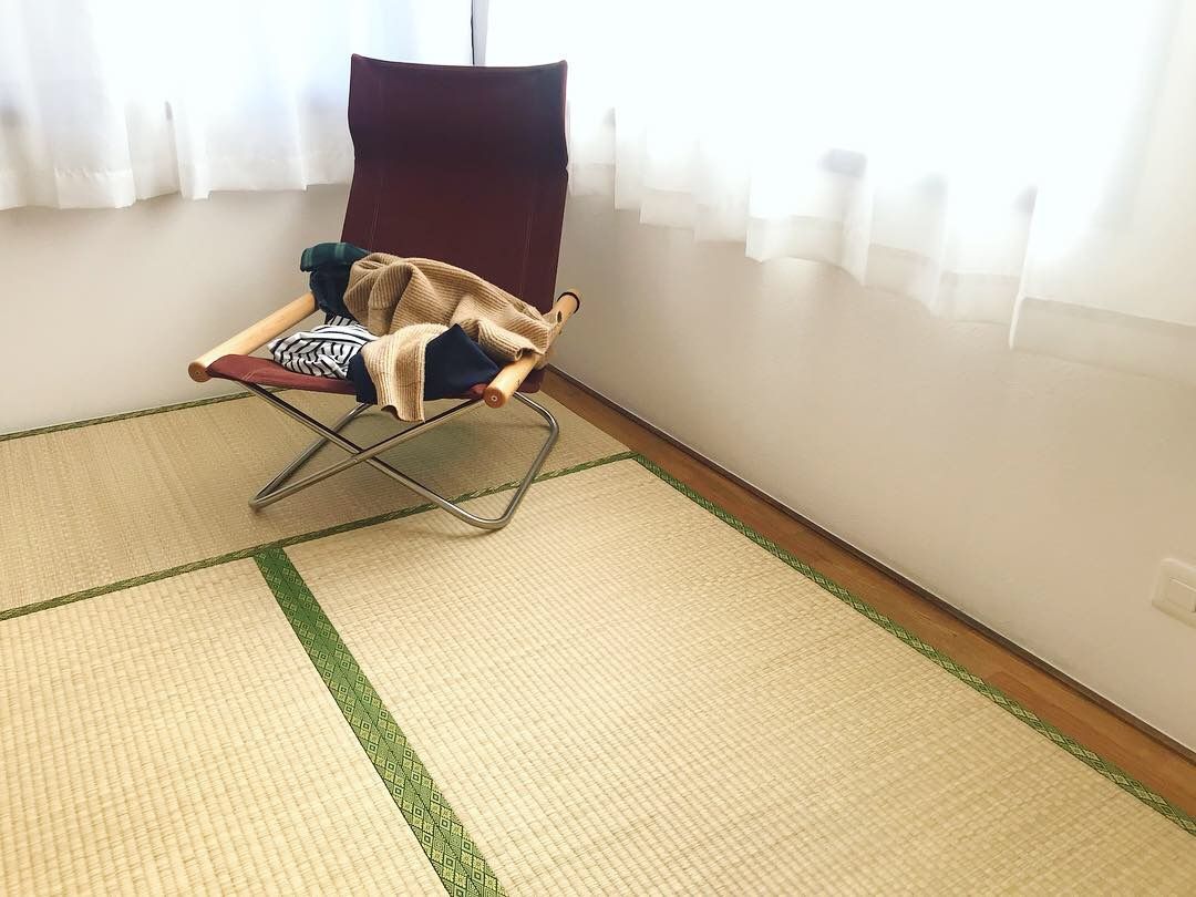 椅子は脱いだ服を掛けておくためにあるんじゃない ミニマリスト日和 Powered By ライブドアブログ 椅子は脱いだ服を掛けておくためにあるんじゃない ミニマリスト日和 Powered By ライブドアブログ
