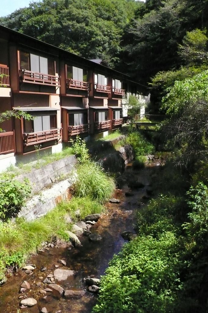 初谷温泉にて