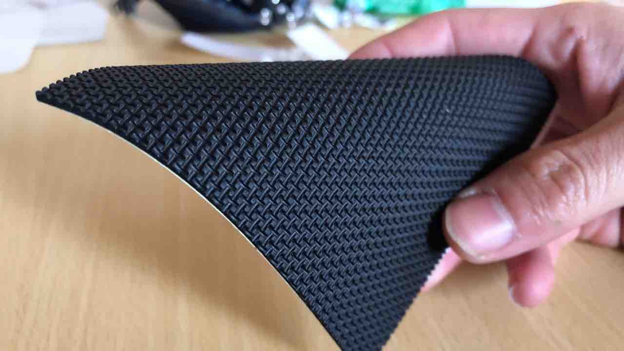サドルの滑り止め作ってみた ｵﾌﾄｩﾝ峠のオールダメンダー