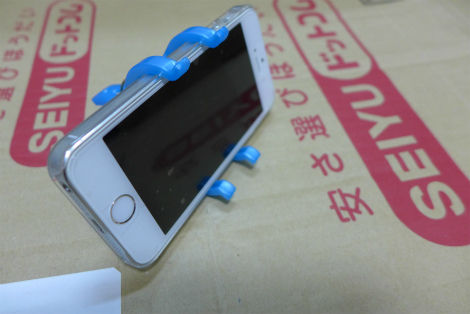 スマホの三脚は洗濯バサミで 小笠原父島 オガツアーのブログ３