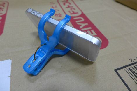 スマホの三脚は洗濯バサミで 小笠原父島 オガツアーのブログ3 スマホの三脚は洗濯バサミで 小笠原父島 オガツアーのブログ3