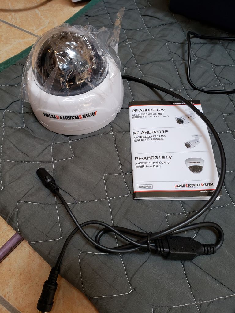 ☆ドーム型防犯カメラを取り付けました! 日本防犯システムPF ☆ドーム型防犯カメラを取り付けました! 日本防犯システムPF