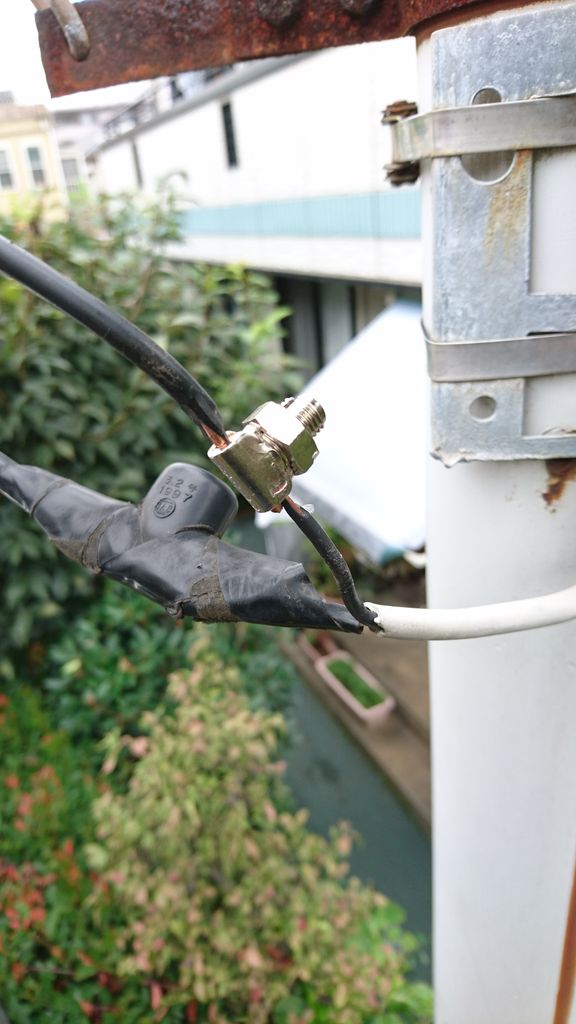 パナソニック LED防犯灯 NNY20482LE1 明るさセンサー付 10台 Amazon