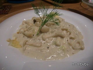 20110524 white cafe 6